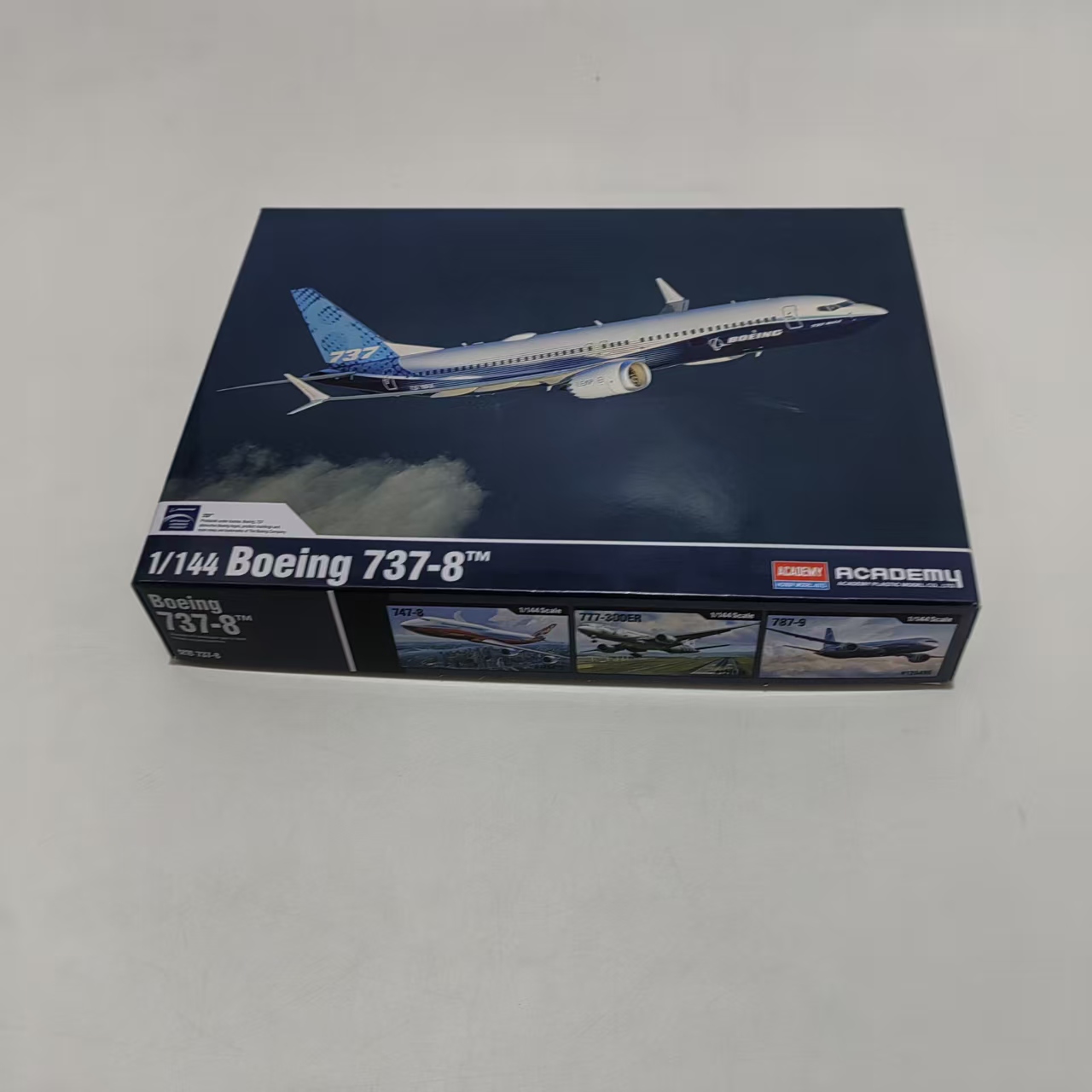 AC12646 ACADEMY 1/144 Boeing 7 - Model Kit Academy recensie en prijs